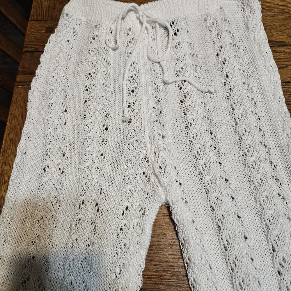 SHEIN White Knit Garment